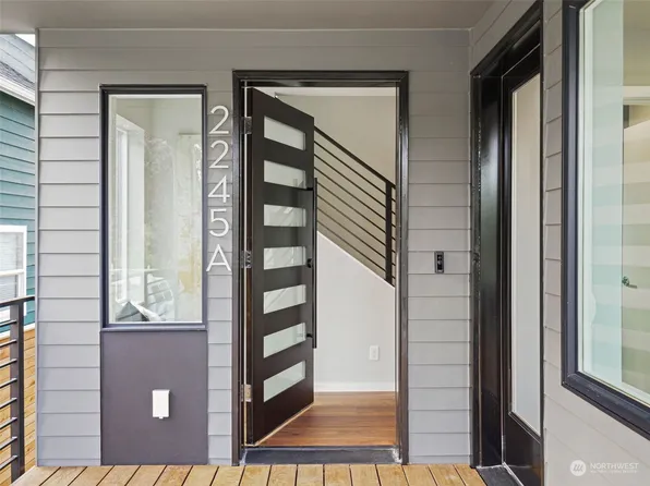 2245 NW 60th Street #A, Seattle, WA 98107