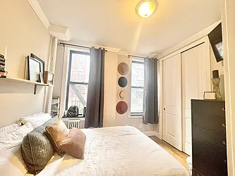 Rented by Century 21 Premier 