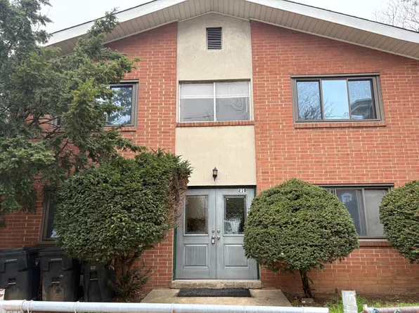 210 W 29th St APT 1, Wilmington, DE 19802