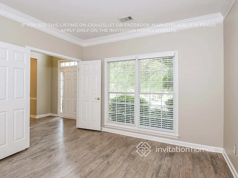 262 Birchmore Walk — Photo 10