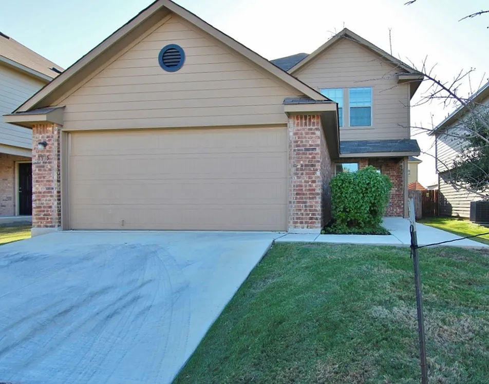 Ashley Heights — Photo 3