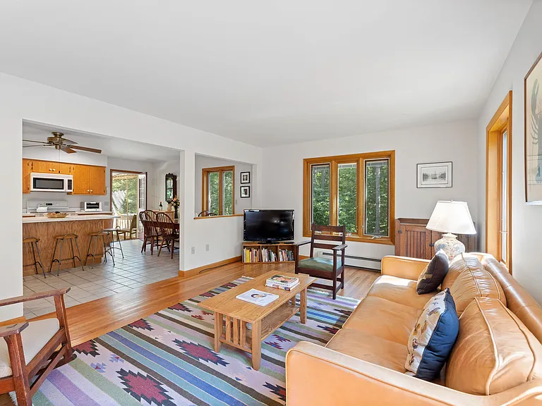 29 Ox Plow Ln — Photo 2