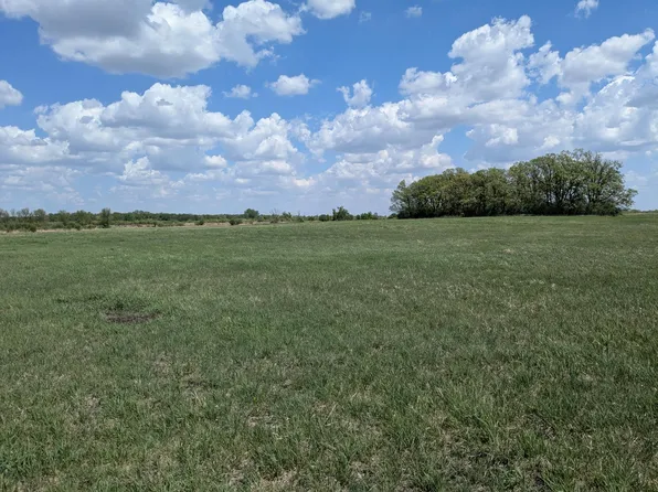 46068 Glendale Rd, Brooten, MN 56316