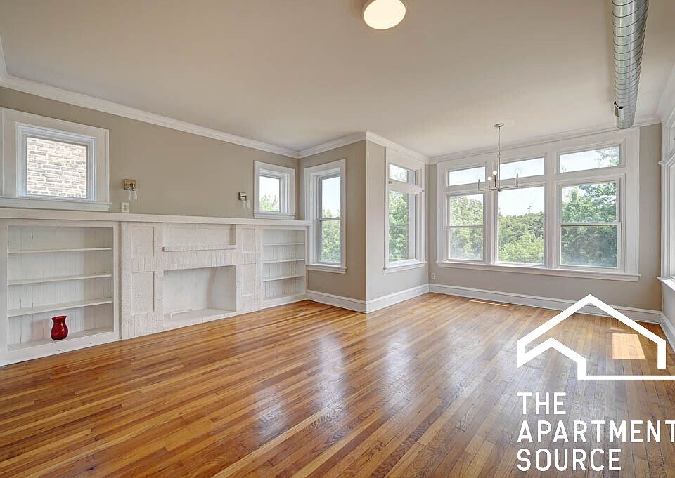 1st image of 1042 N Kedzie Ave APT 1