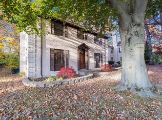 19465 Canterbury Rd, Detroit, MI 48221