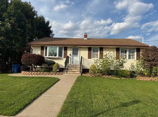 127 Jackson Ave, South Plainfield, NJ 07080