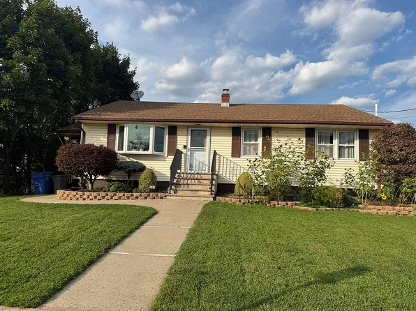 127 Jackson Ave, South Plainfield, NJ 07080