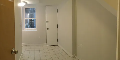 Rented by Kenneth Rosenblum, LREB