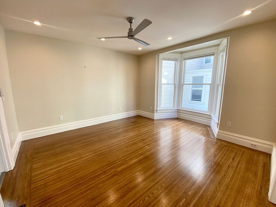 1st image of 951B Dolores St