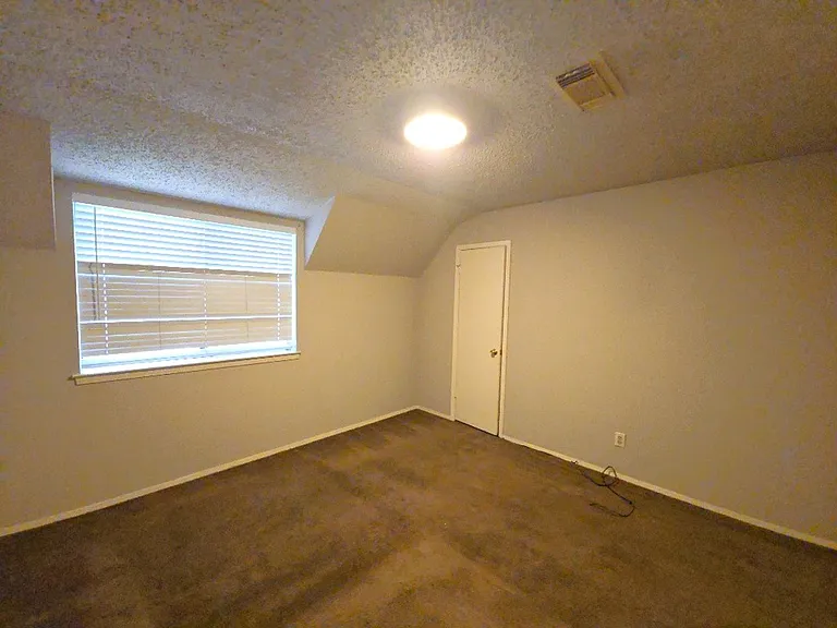 15625 Weldon Dr — Photo 8