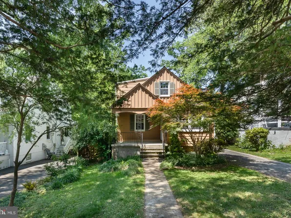 571 Woodbine Ave, Baltimore, MD 21204