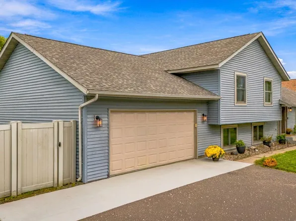 409 Smith Ave, Osceola, WI 54020