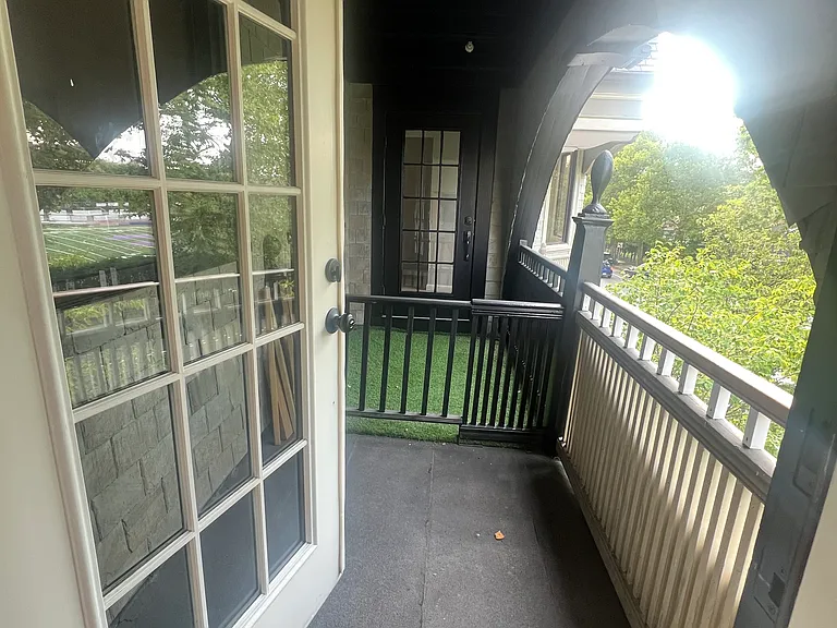 200 Broad St #3B — Photo 2