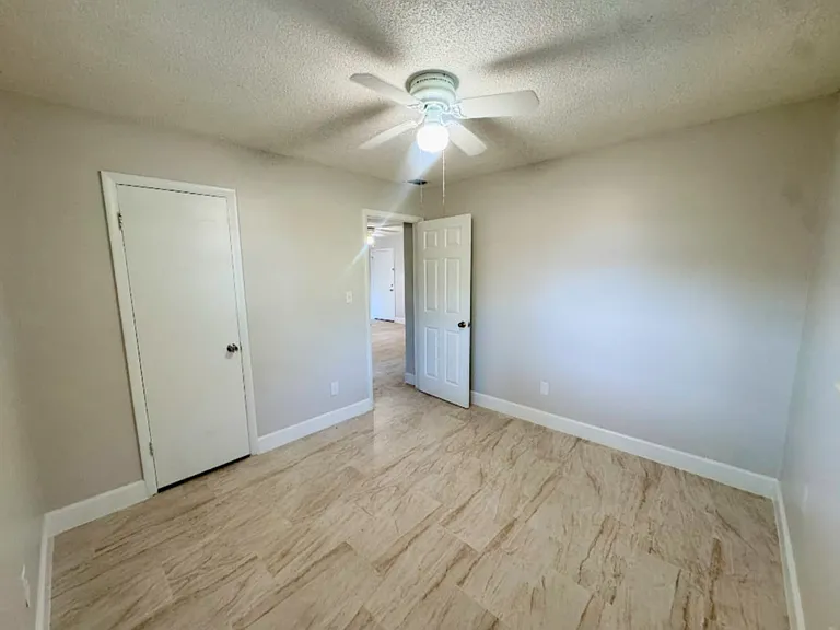201 E Buchanon Ave #2 — Photo 8