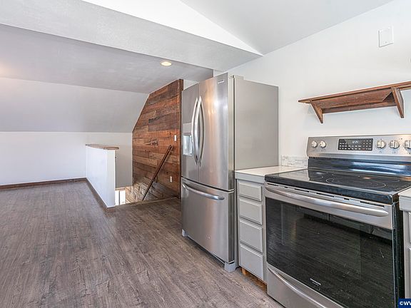 5th image of 30626 W View St