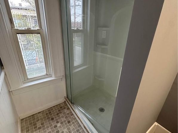 manchester-new-hampshire-74288034 picture