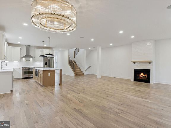 4th image of 5323 5th St N
