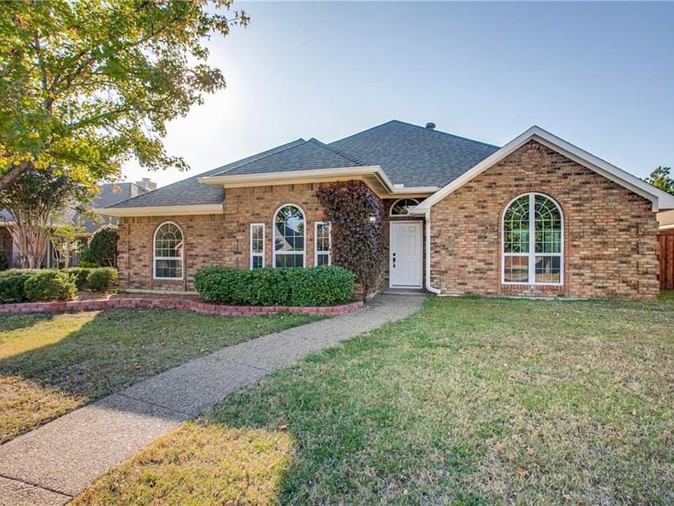 1st image of 417 N Winding Oaks Dr