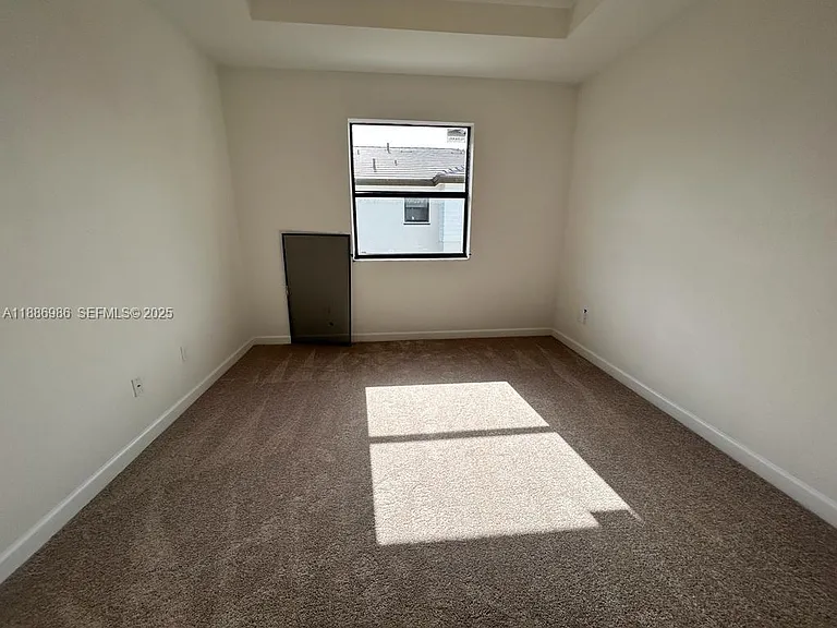 264 SW 159th Way — Photo 7