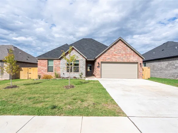 6702 Basswood Ave, Bentonville, AR 72713