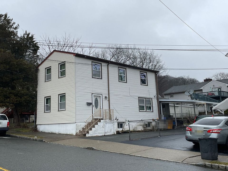 1st image of 13 King St