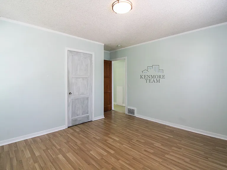 1308 Haupt Ave — Photo 16
