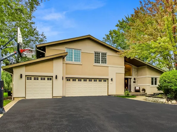 1915 Calvin Ct, Riverwoods, IL 60015