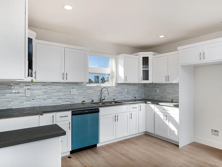2028 S Hauser Blvd #1/2 — Photo 13