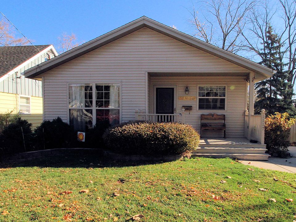 1st image of 1117 Westowne Ave