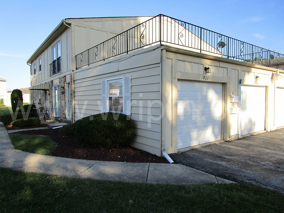 1st image of 19331 Oak Ave