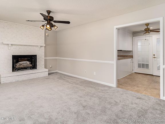 2nd image of 1379 Speight Drive