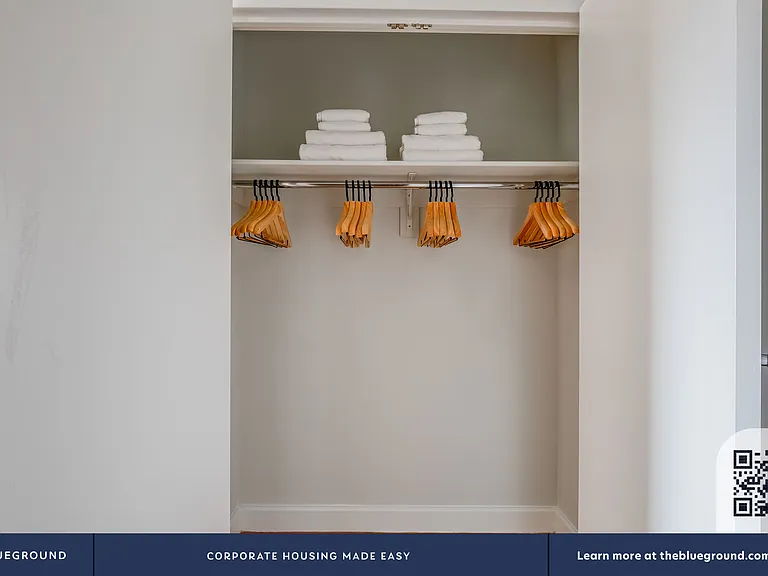 235 W 48th St #38H — Photo 15