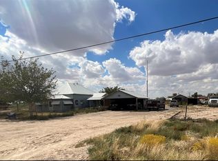 717 N Roberson Rd, Pecos, TX 79772