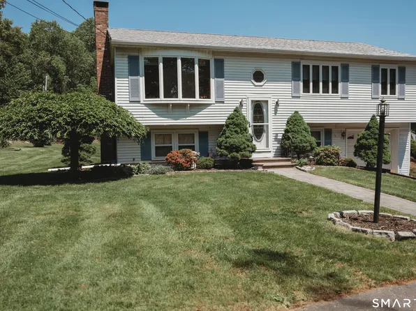 151 Bear Path Road, Hamden, CT 06514