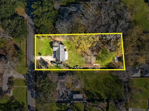 5017 Floynell Dr, Baton Rouge, LA 70809