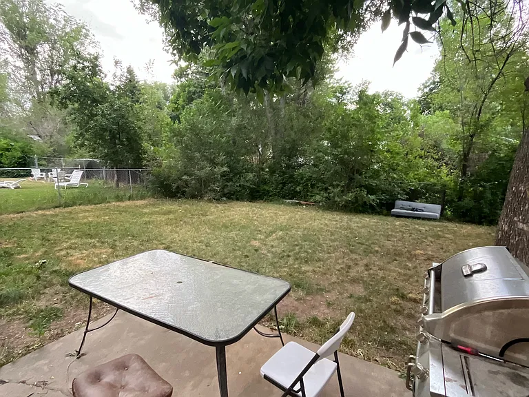 1508 Brentwood Dr — Photo 7