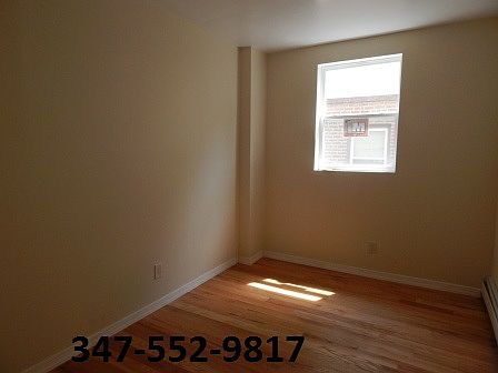 4th image of 11596 220th St