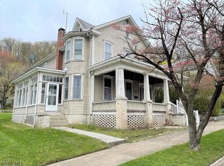 36 N Ridge Ave, Everett, PA 15537