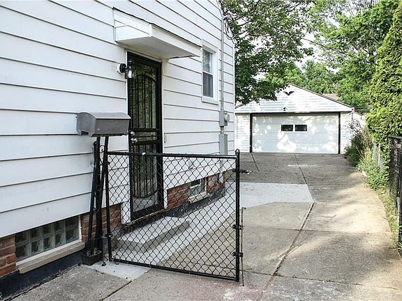 2nd image of 395 E 271st St