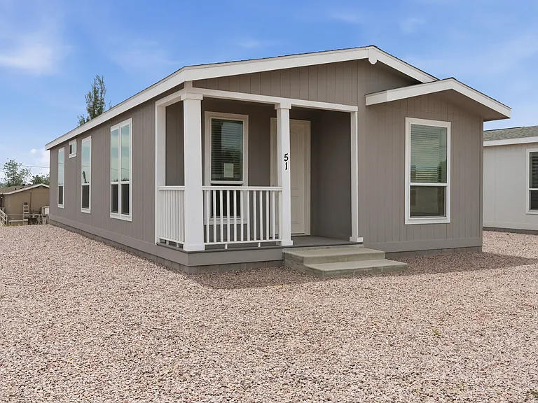 51 E Abra Rd — Photo 2