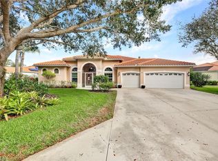 9411 Cedar Creek DR, BONITA SPRINGS, FL 34135