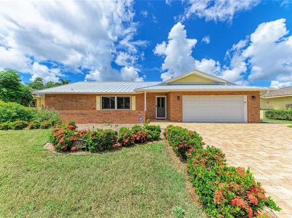 212 68TH STREET NW, BRADENTON, FL 34209