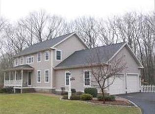 45 Maple Ln, Rehoboth, MA 02769