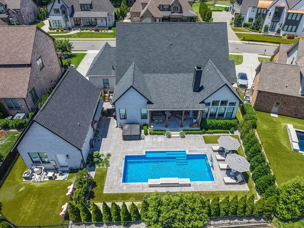 1018 Julian Way, Murfreesboro, TN 37128