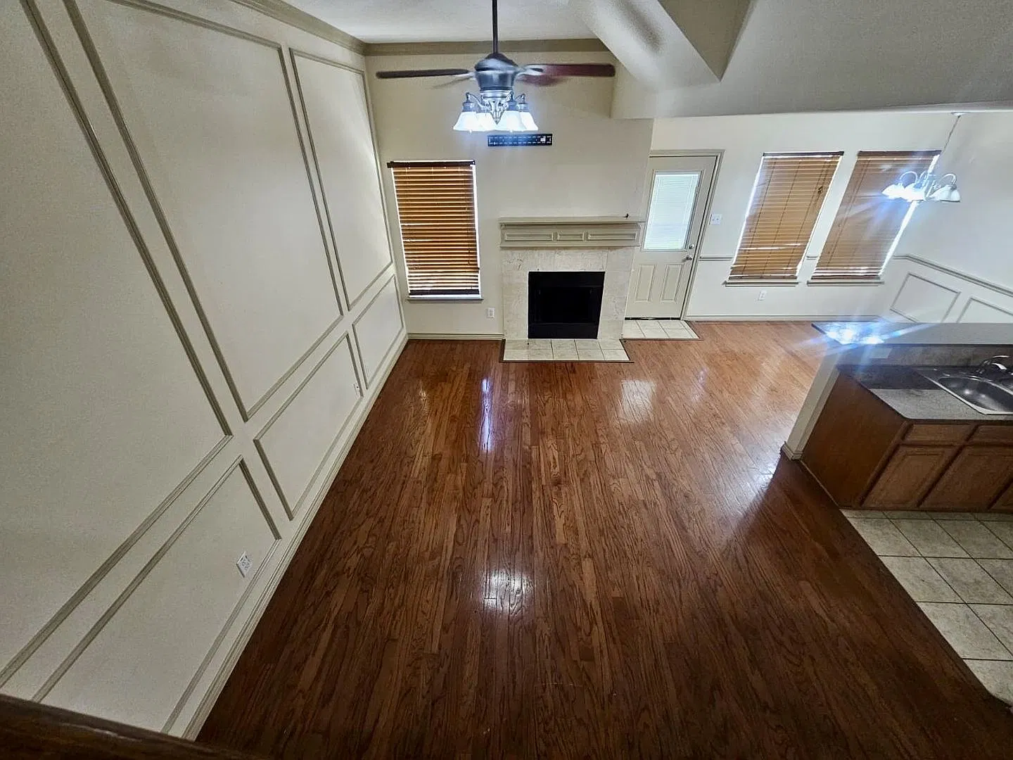 Move In Ready Home in Euless, TX! — Photo 3