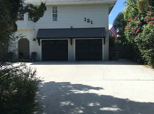 121 Manresa Rd, Saint Augustine, FL 32084