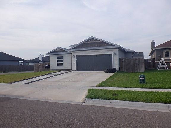 2nd image of 9450 Royal Oak Dr