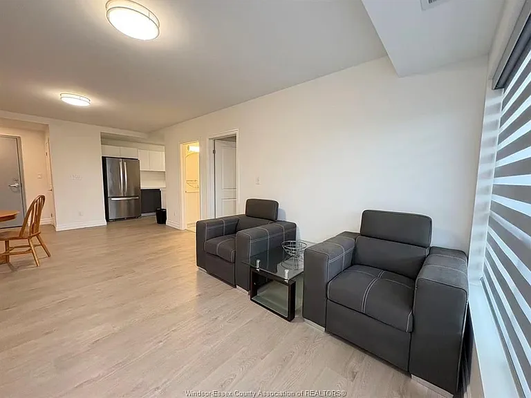 3290 Stella Cres #502 — Photo 3