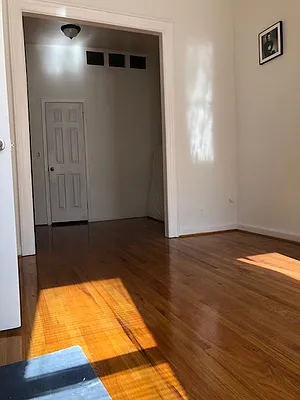 Rented by Oxford Property Group | media 11