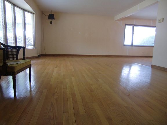 4th image of 9629 S Kolin Ave